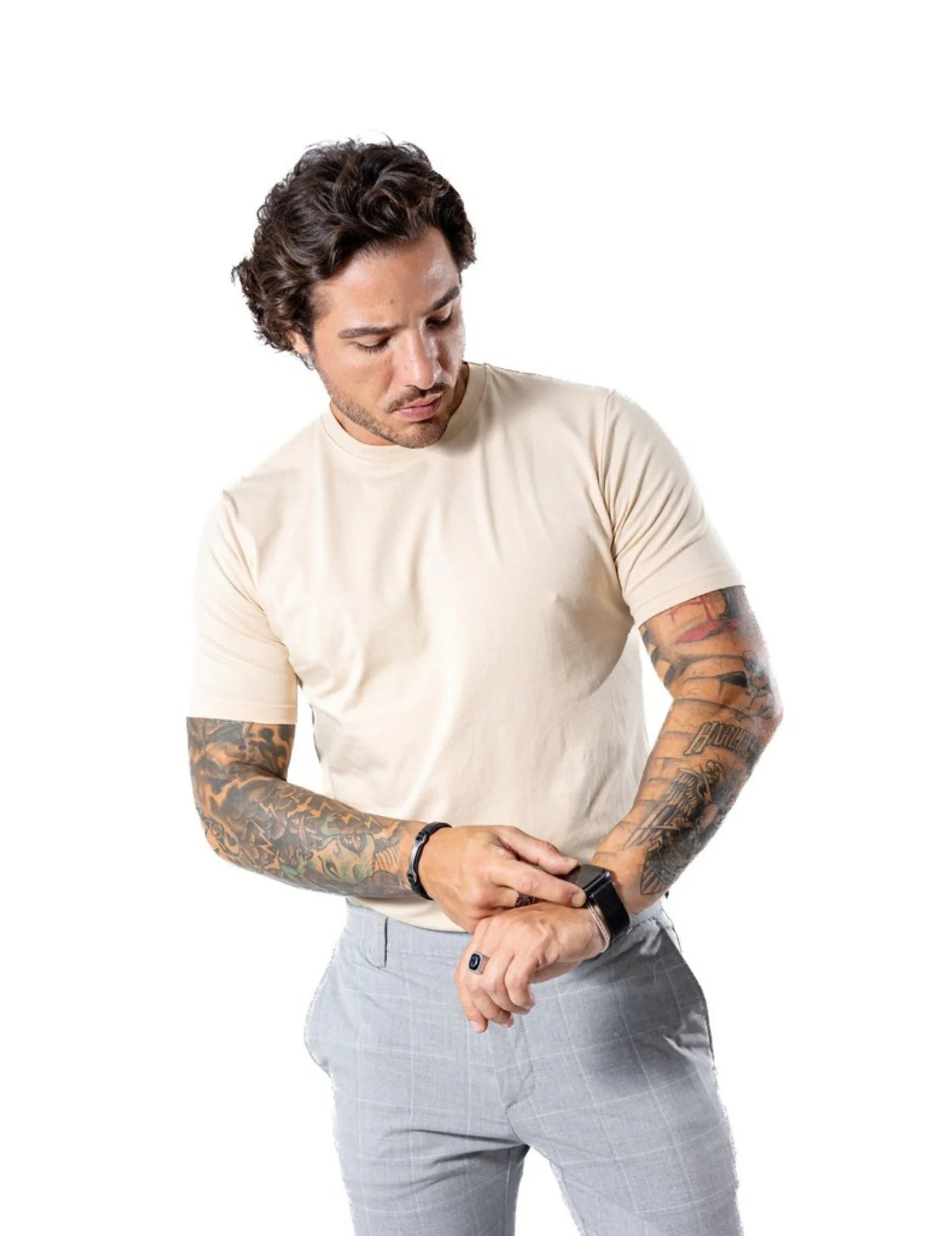 Camiseta Básica Masculina com Malha Peruana Premium