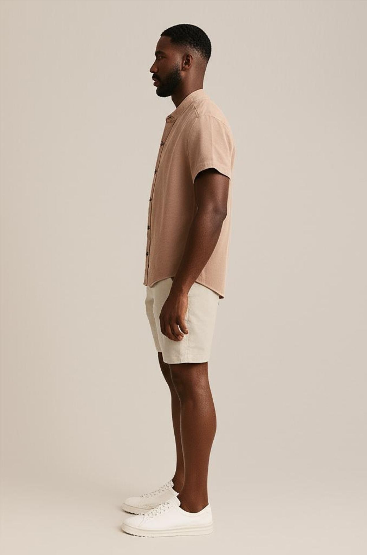 CAMISA-DE-LINHO-MASCULINA-MANGA-CURTA-BEGE-03