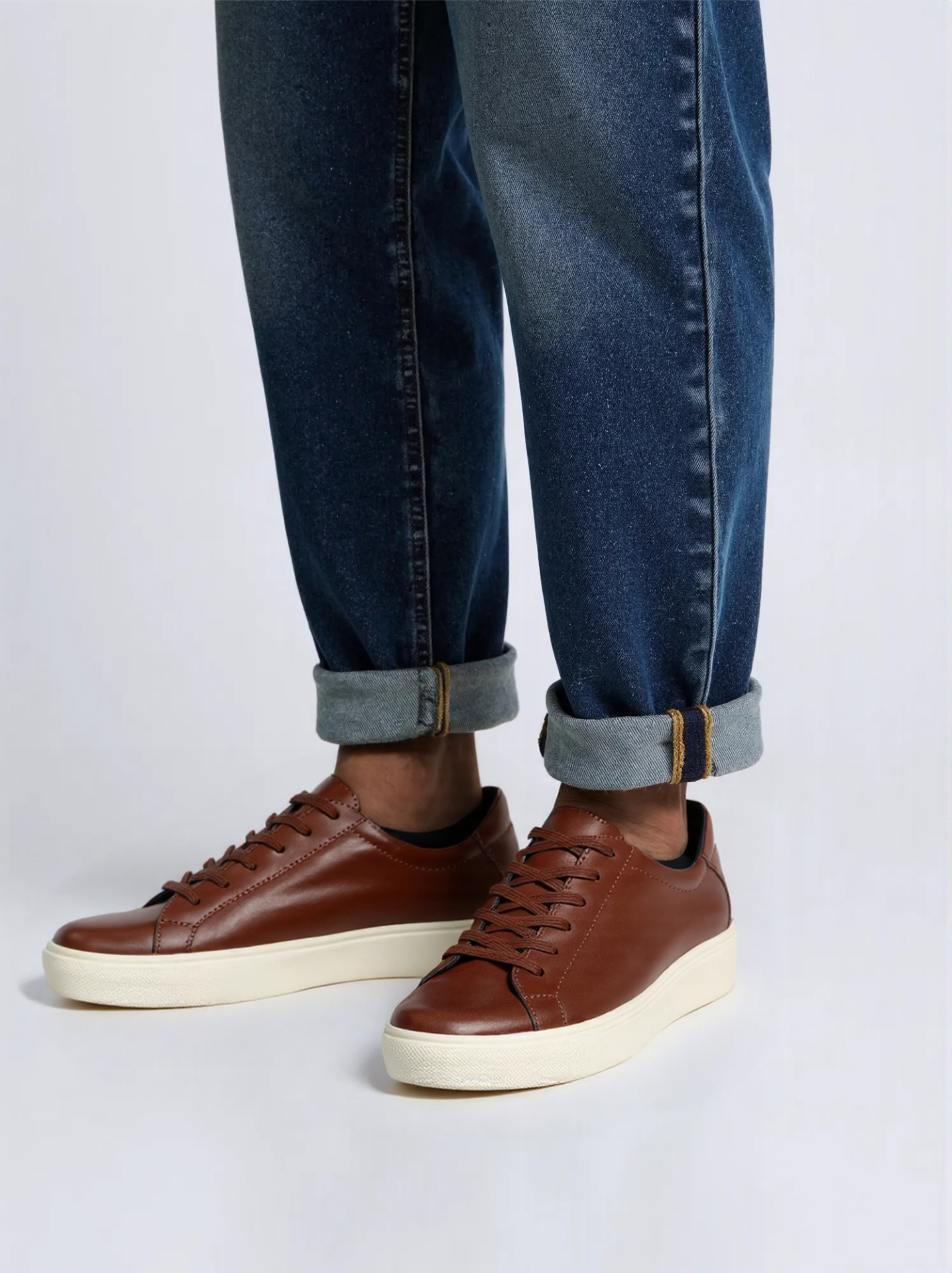 sapatênis masculino, sapatênis masculino casual, sapatênis masculino confortável, sapatênis masculino couro, sapatênis masculino preto, sapatênis masculino marrom, sapatênis masculino moderno, sapatênis masculino elegante, sapatênis masculino leve, sapatênis masculino para trabalho