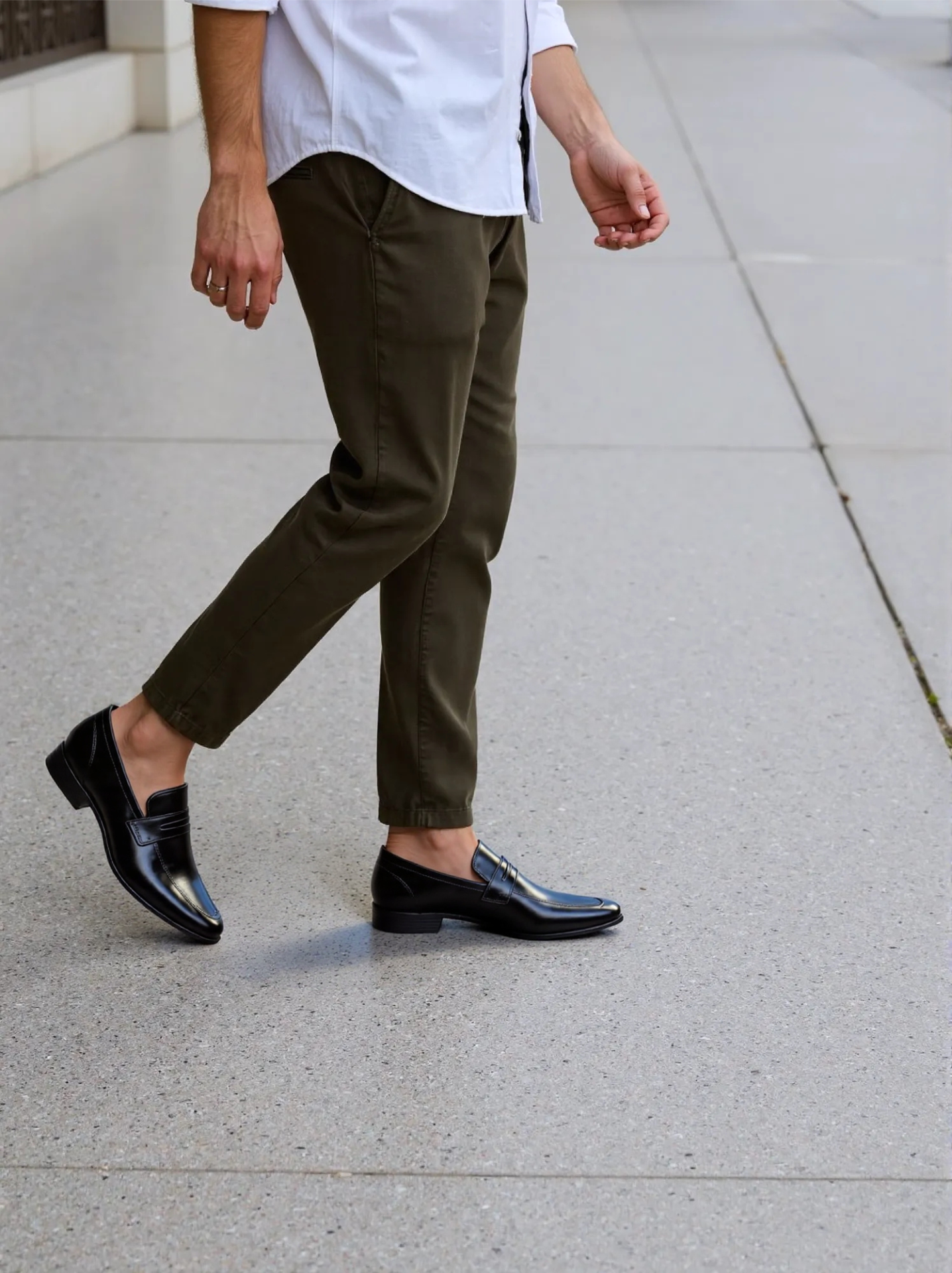 sapato masculino, sapato social masculino, sapato casual masculino, sapato masculino confortável, sapato masculino elegante, sapato masculino para trabalho, sapato masculino preto, sapato masculino marrom, sapato masculino clássico, sapato masculino com cadarço